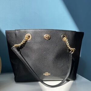 **Brand New** Coach 57107 Leather Tote Handbag, Medium - Black